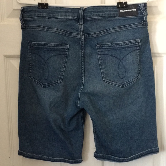 Calvin Klein Jean Shorts - 12 - Picture 2 of 4
